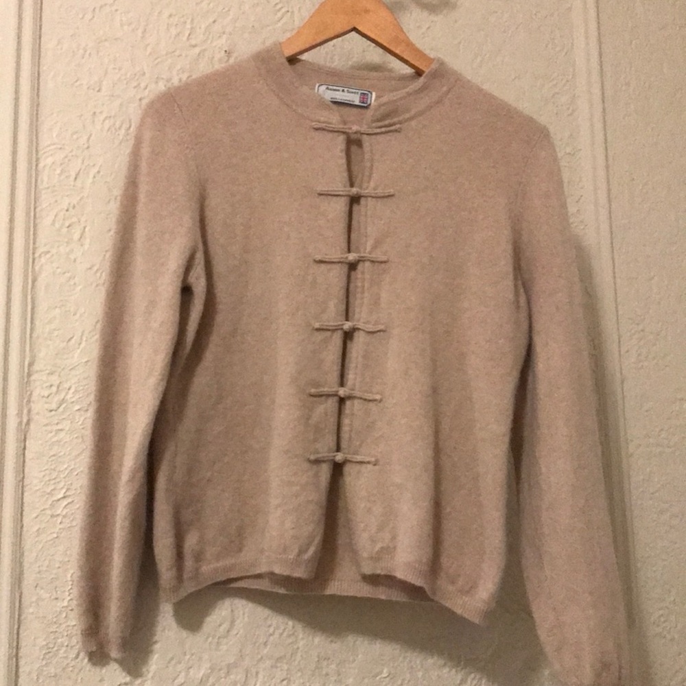 Cashmere Scottish cardigan sweater